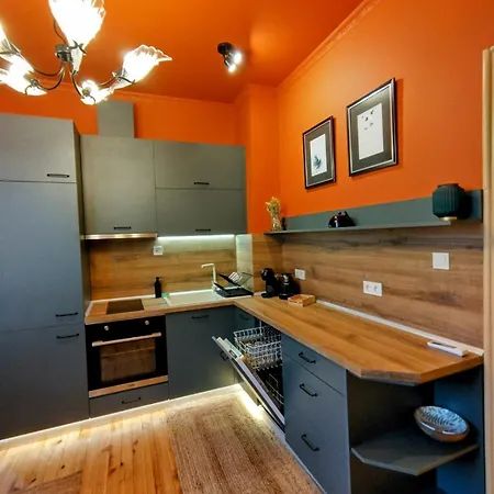 Apartment Moon House Red Plovdiv